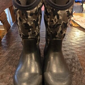 BOGS Waterproof 5 Degree F Winter Boots Camouflage Boots